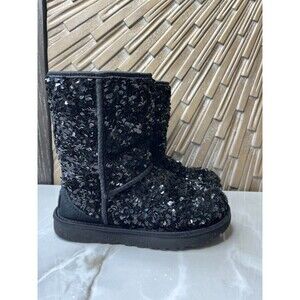 UGG Classic Short Chunky Sequin Womens 36 Us 5 6 Black Boots 1130650 Suede Fur